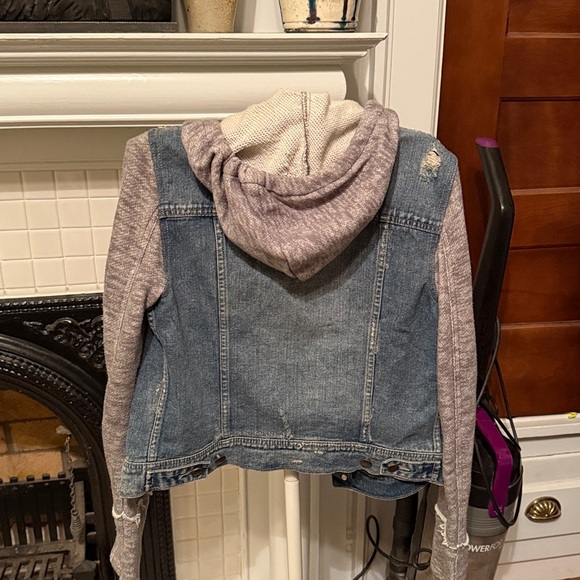 Free People denim knit distressed hoodie jacket in Indigo wash. Worn a few times - Picture 6 of 8